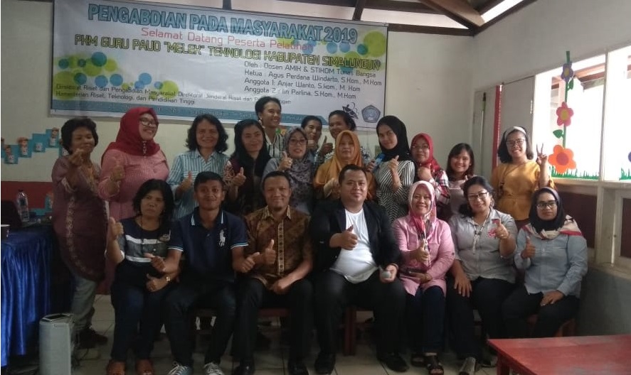 Dosen STIKOM Tunas Bangsa Memberikan Pelatihan Guru PAUD MELEK Teknologi di Kabupaten Simalungun